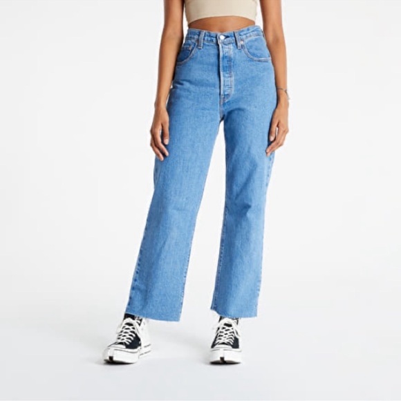 Levi's® Premium Ribcage Straight Ankle Jeans - Picture 12 of 12